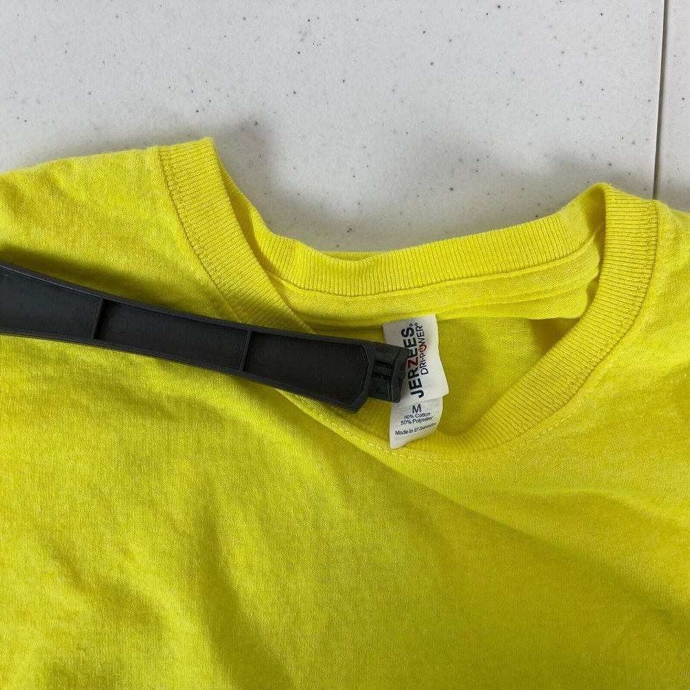 Rhode Island Dog On Wooden Boat Double Sided T Shirt Yellow Size M - Picture 4 of 4